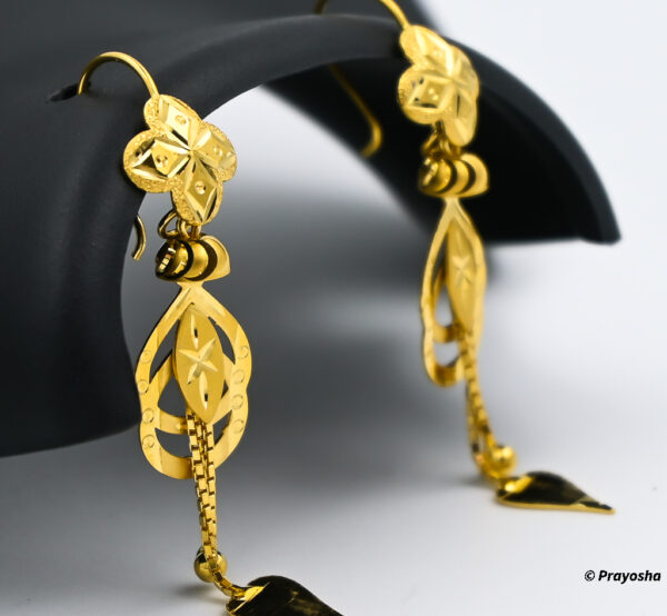 Gold Latkan Earrings